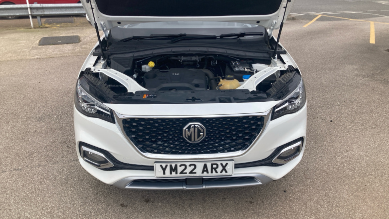 MG Hs 1.5 T-GDI Exclusive 5dr DCT Petrol Hatchback